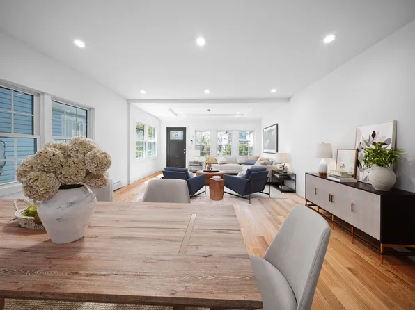 509 East 40th Street SINGLE image 2 of 16