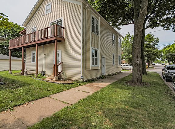 4th image of 839 Dunlop Ave #2