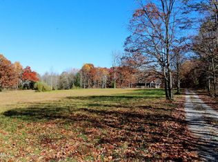 31 Mustang Ln, Jamestown, TN 38556