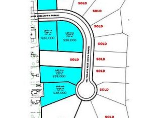 101 Heathcliffe Dr, Monaca, PA 15061