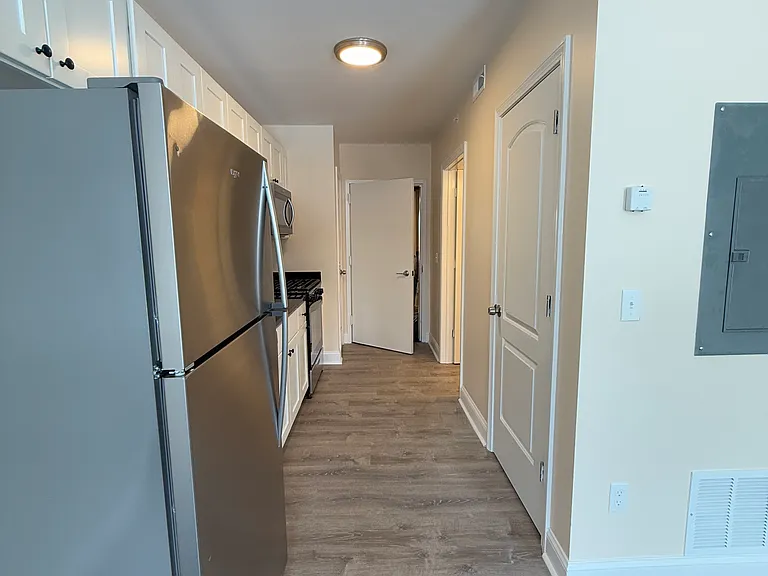 115 Main St #7 — Photo 5