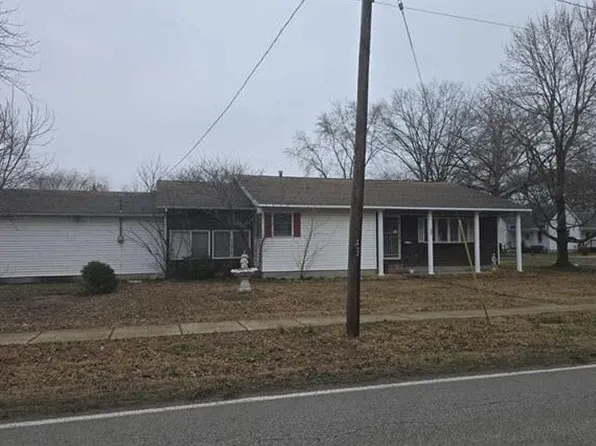 319 E Green St, Centralia, IL 62801