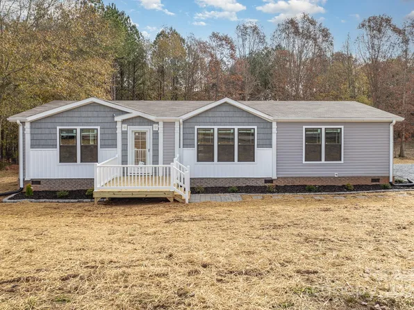 146 Lionel St, Mooresboro, NC 28114