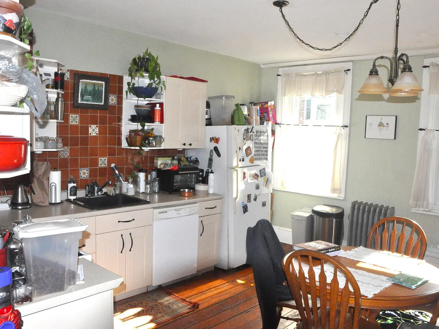 2 bed, 1100 sqft, $2,000 — Photo 2