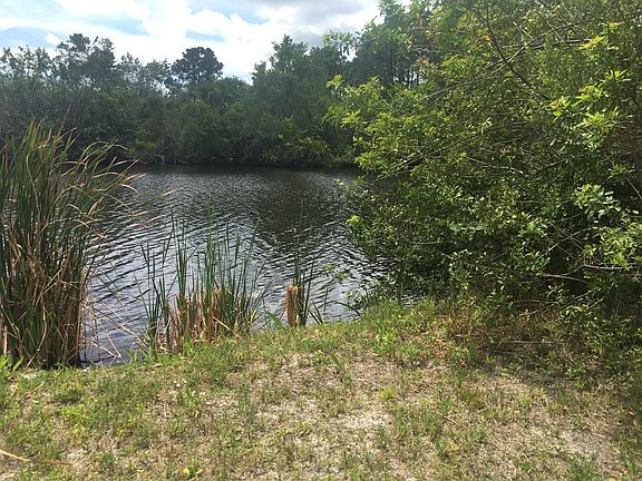 4th image of 1841 Fay Dr