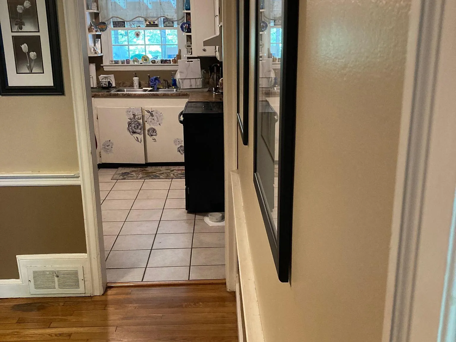 3 bed, 1240 sqft, $2,900 — Photo 4