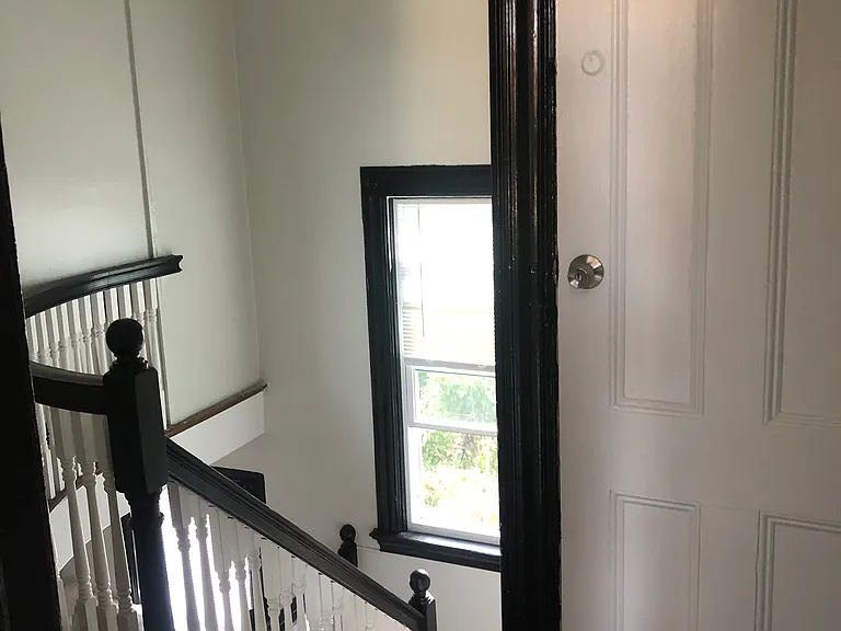 11 Claremont Pl #2 — Photo 8