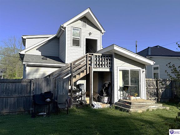 3rd image of 313 Central Ave