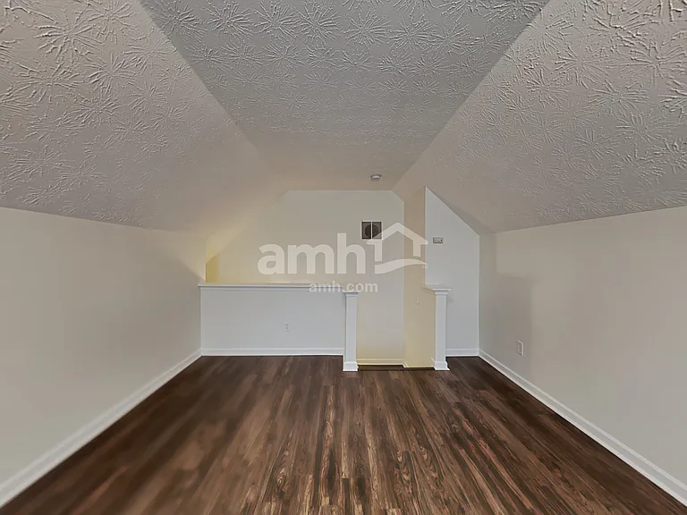 3120 Victoria Park Dr — Photo 20