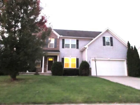 8943 Shady Woods St NW, Canal Winchester, OH 43110
