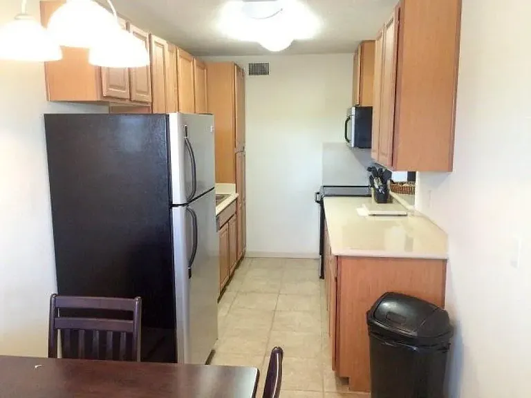 106 Fairway Dr #1 — Photo 12