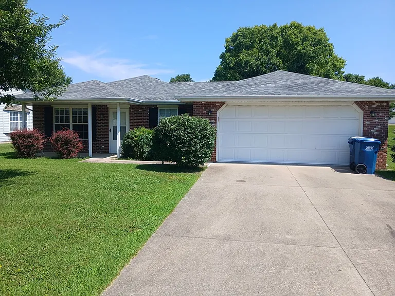 3928 Liverpool Dr — Photo 1