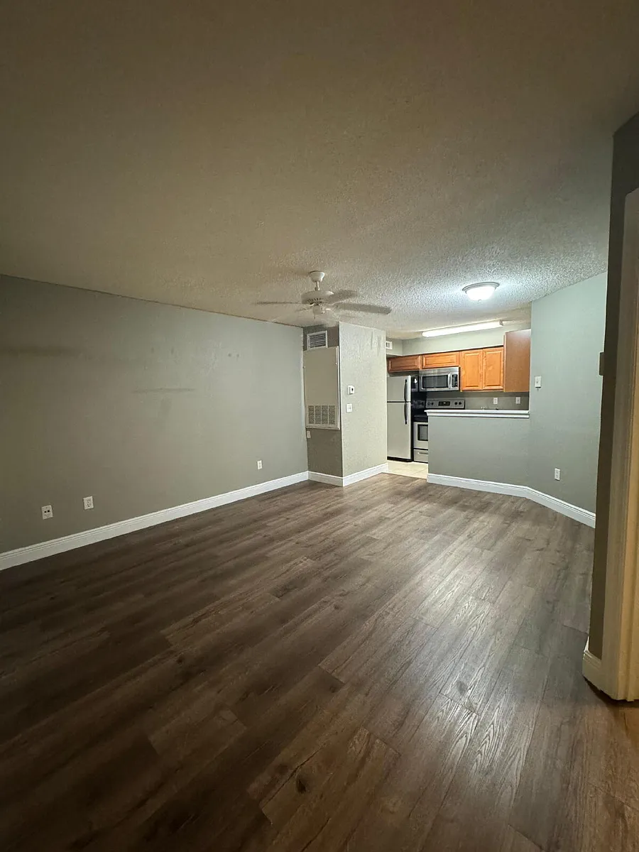Building Photo - 2210 Yankee Pl #316