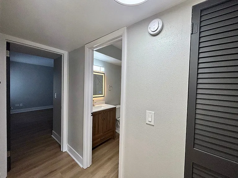 Orchard Hills Apartments — Photo 39