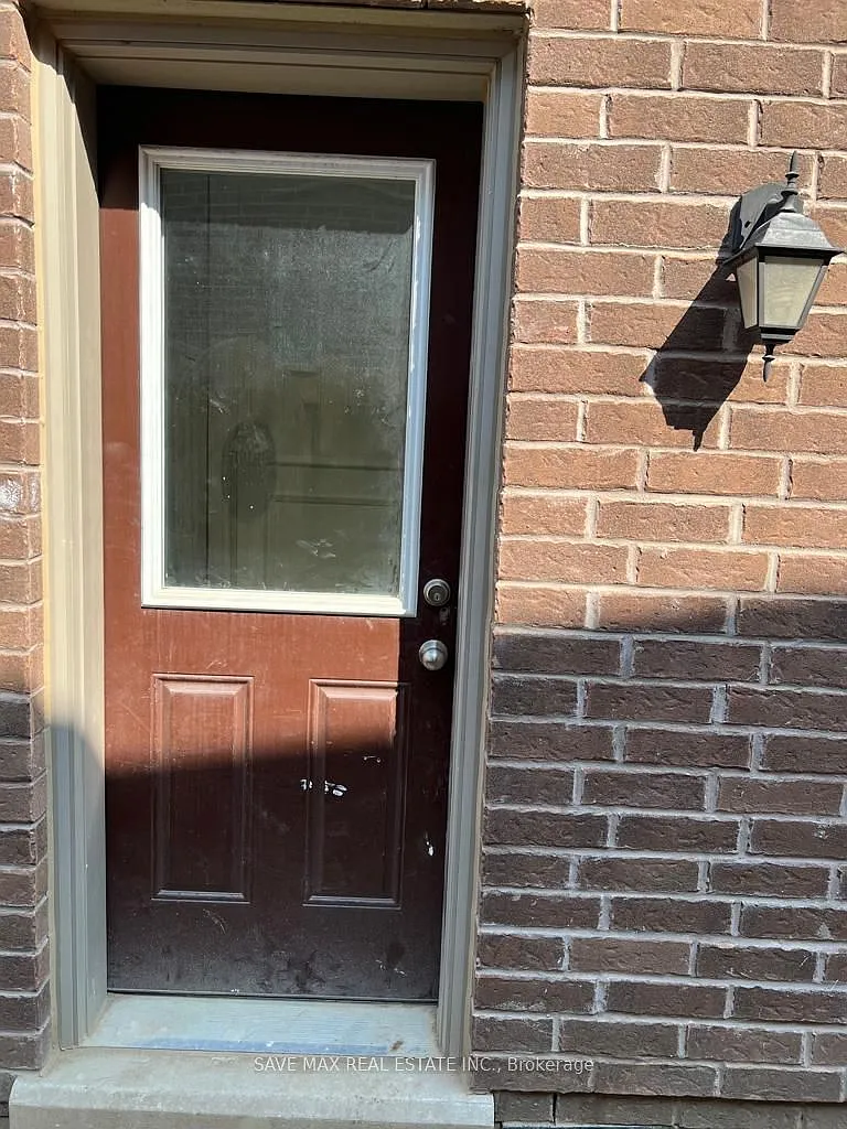 2 bed, $2,000 — Photo 1