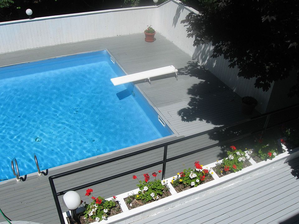 pool