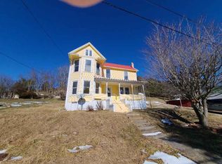 544 Painters Hill Rd, Ivanhoe, VA 24350