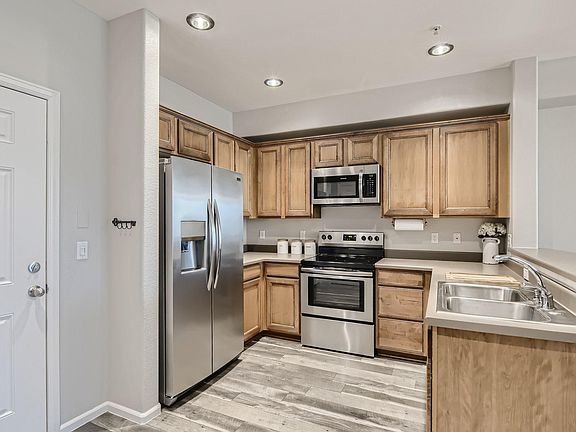 4th image of 9633 E 5th Ave APT 10207