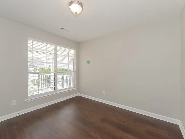 516 Federal Ct — Photo 5