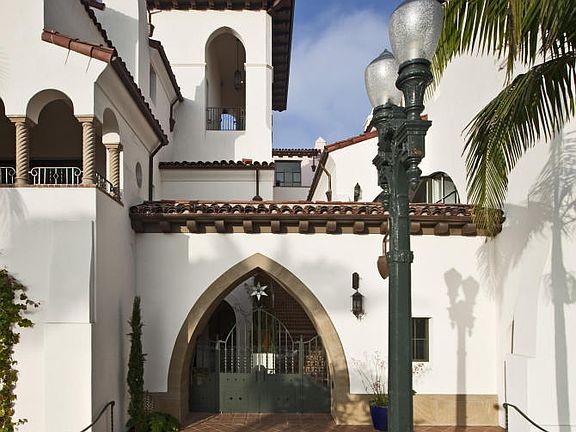 5th image of 401 Chapala St APT 302