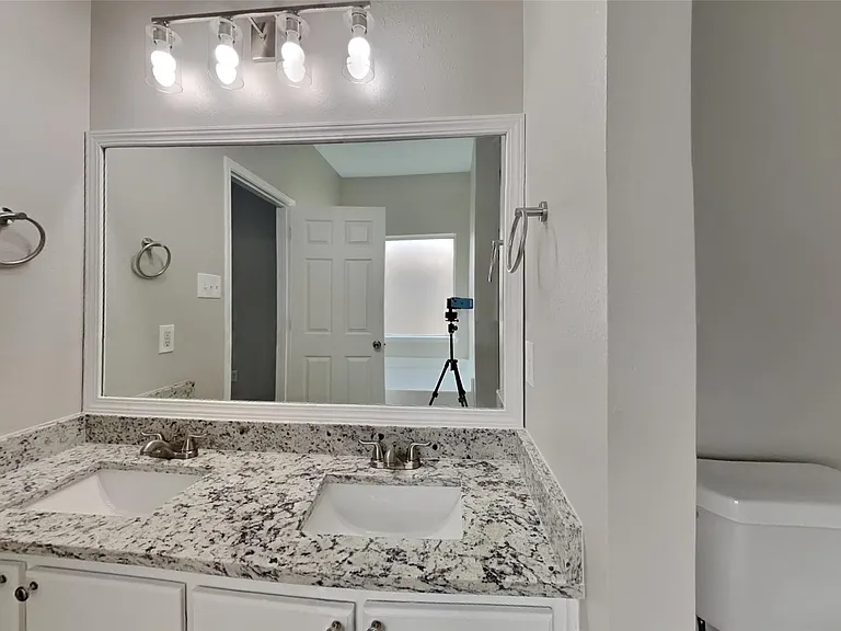 22022 Willow Downs Dr — Photo 8
