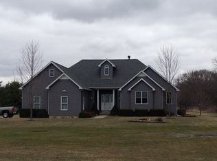 3770 N Dresden Rd, Coal City, IL 60416