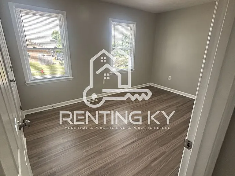 104 Strawberry Ln — Photo 17