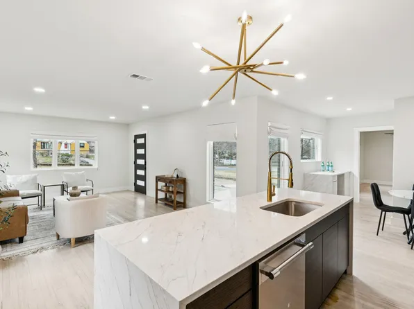 1426 Alaska Ave, Dallas, TX 75216