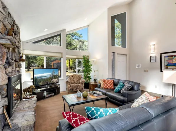 3383 Beaver Brae Dr, South Lake Tahoe, CA 96150