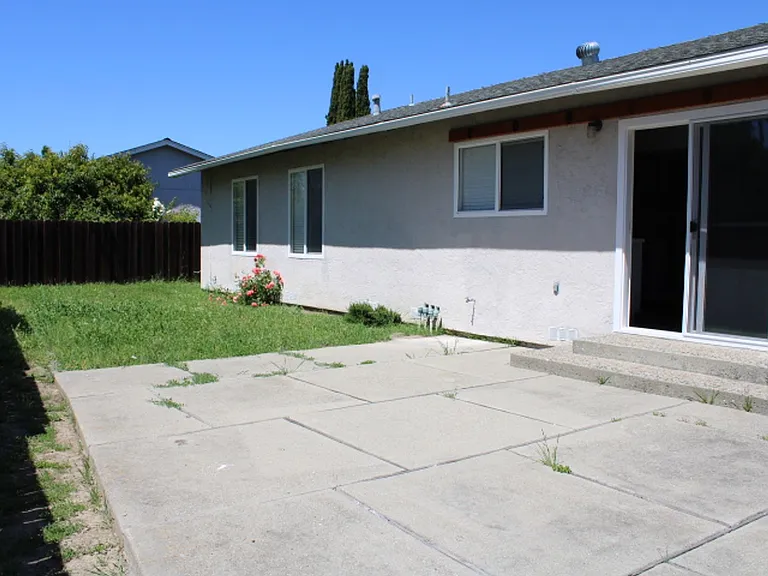 130 Aster Ct — Photo 28