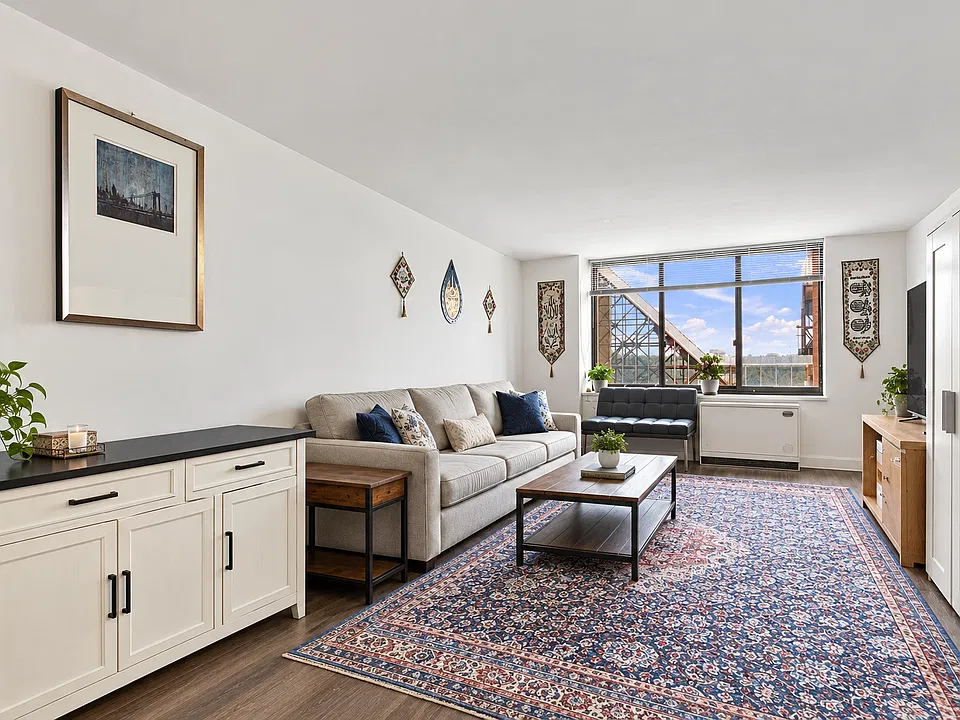 10 River Rd #6F