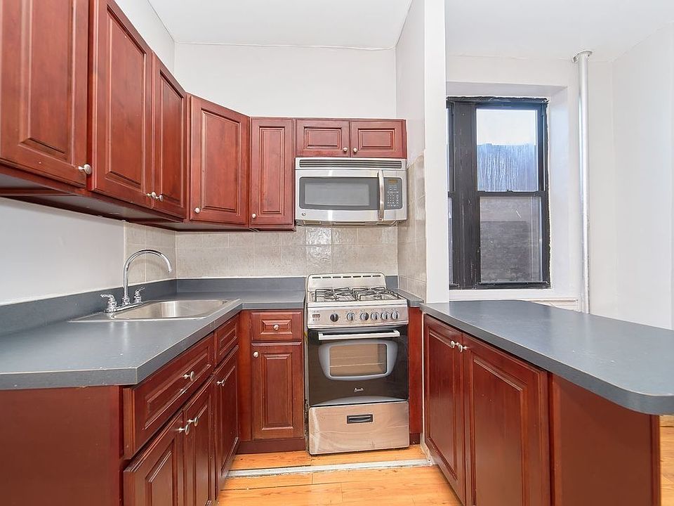 1st image of 1707 Amsterdam Ave #42