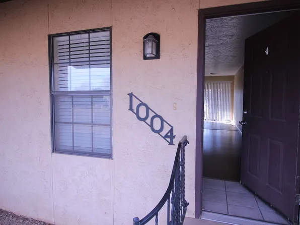 1004 Mockingbird Ln, Clovis, NM 88101