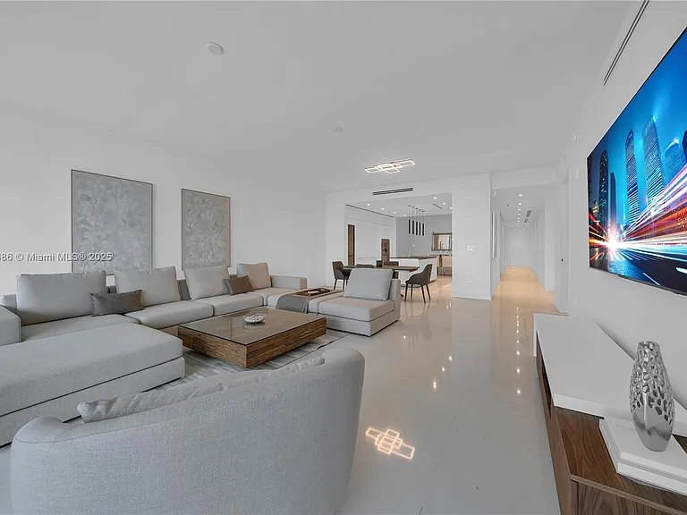 300 Biscayne Boulevard Way #2804 — Photo 14