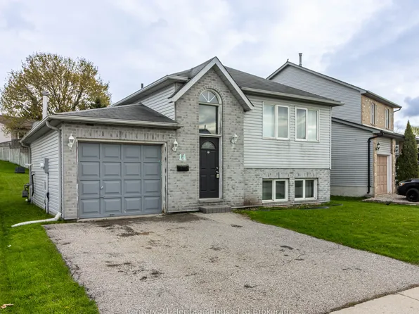 14 Pebble Beach Ct, Woodstock, ON N4S 8X1