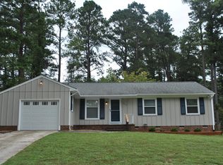 633 Duke Dr, Raleigh, NC 27609