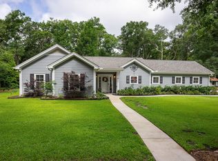 40 Sea Gull Dr, Beaufort, SC 29907