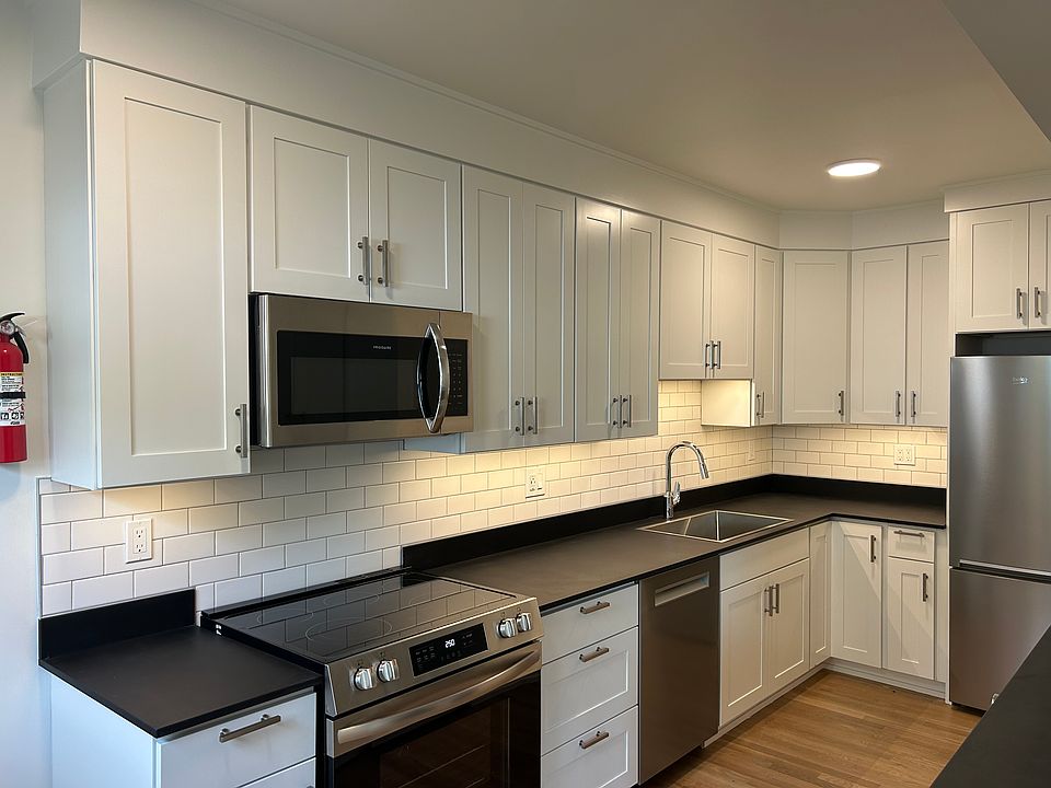 Modern Kitchens, Stainless Appliances, Plentiful Cabinets and Outlets (with USB ports), Stone Countertops