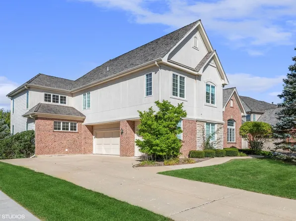 1112 Jonathan Dr, Inverness, IL 60010