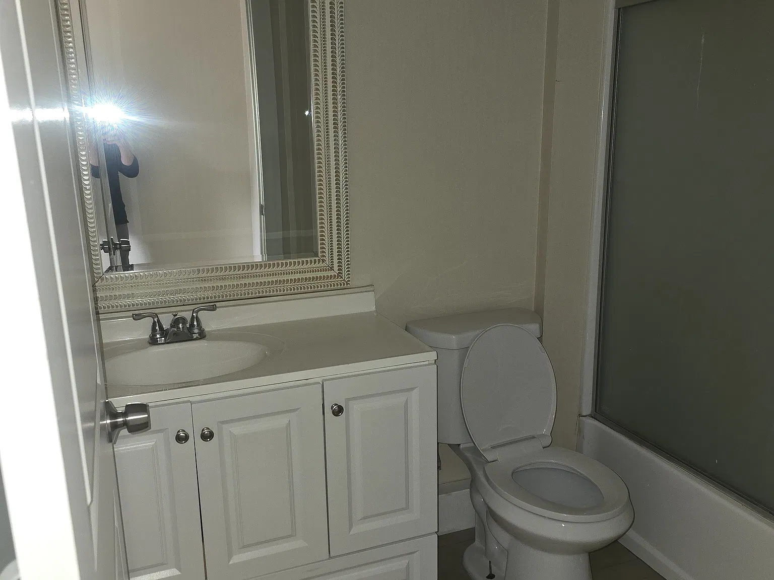 1 bed, 500 sqft, $1,800 — Photo 3