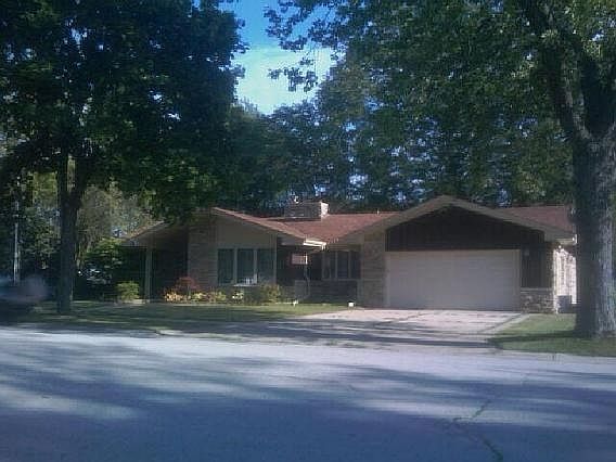 1st image of 1401 Marion Ave