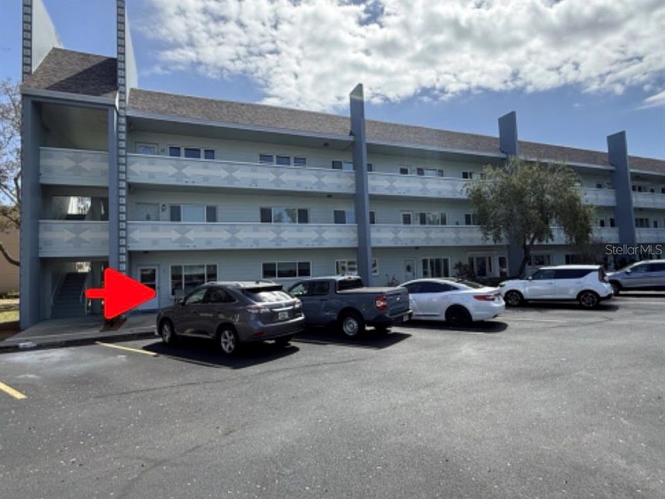 1st image of 2255 Philippine Dr APT 1