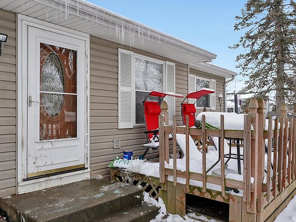 3rd image of 3730 S Champion Ave