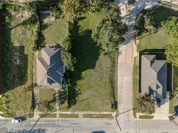 3401 Wendelkin St, Dallas, TX 75215