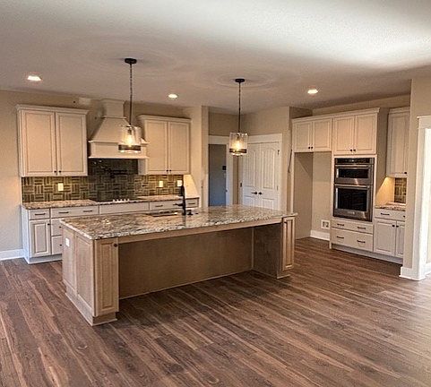 5th image of 9536 Farleigh Way