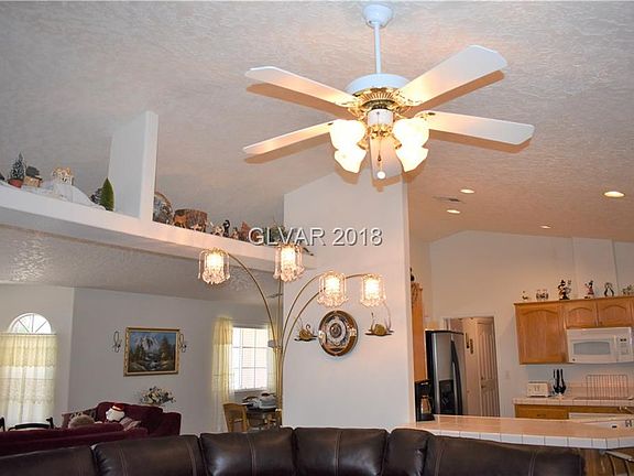 4th image of 2255 Mount Charleston Dr