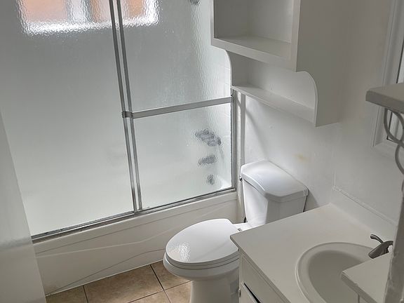2nd image of 166 N Normandie Ave APT 102