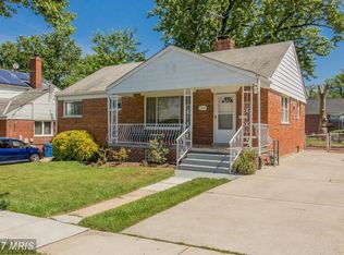 1616 Parham Rd, Silver Spring, MD 20903