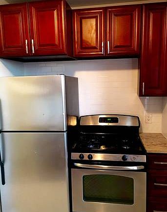 2nd image of 4710 Laurel Hill Blvd APT 4F