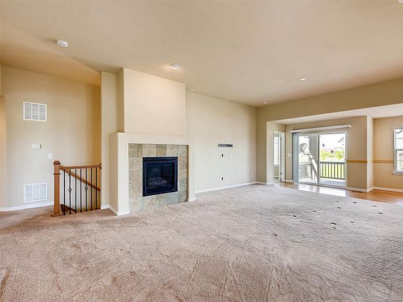 4th image of 15305 Heritage Cir